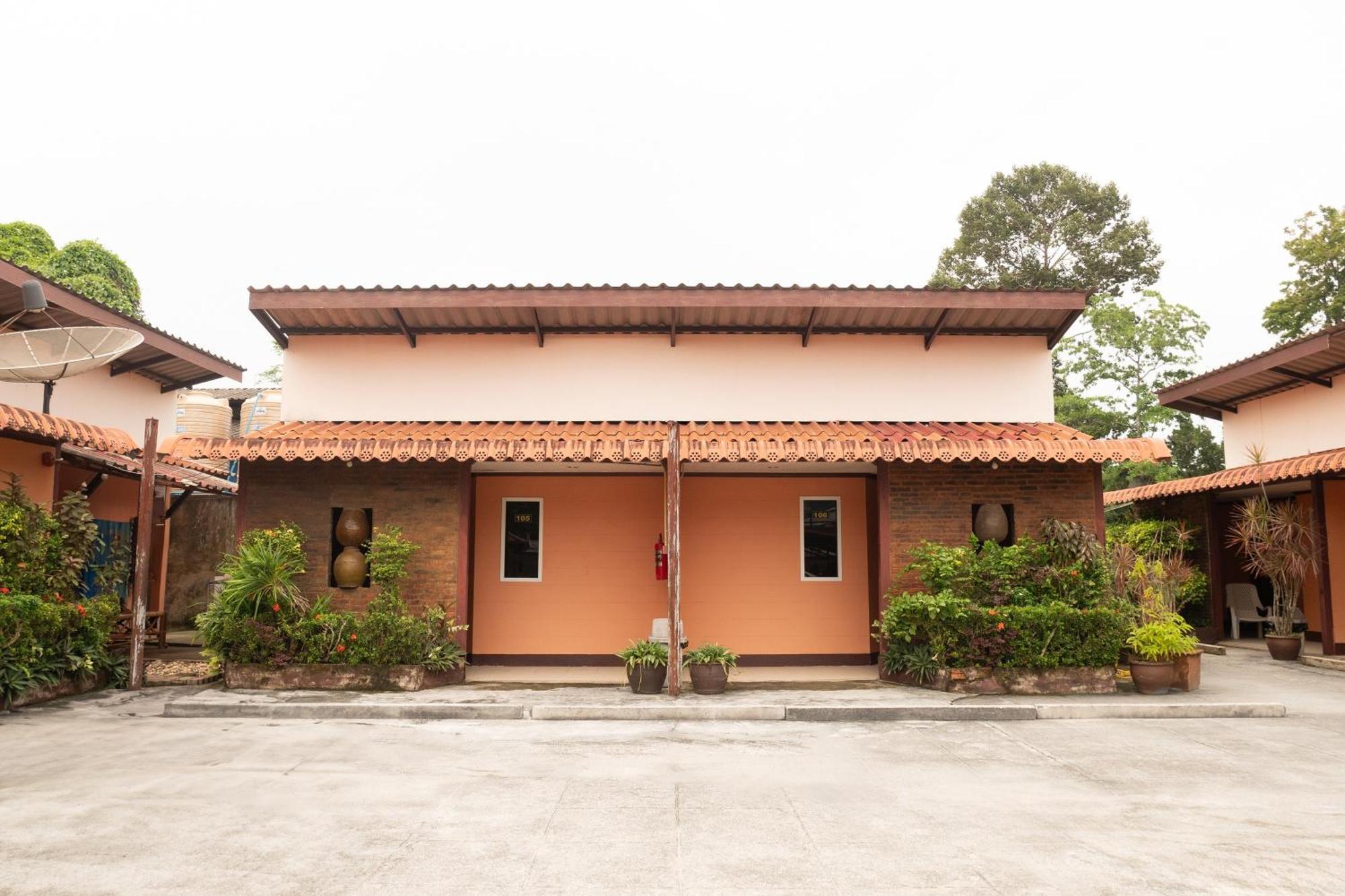 M.P Resort Ao Nam Mao Esterno foto